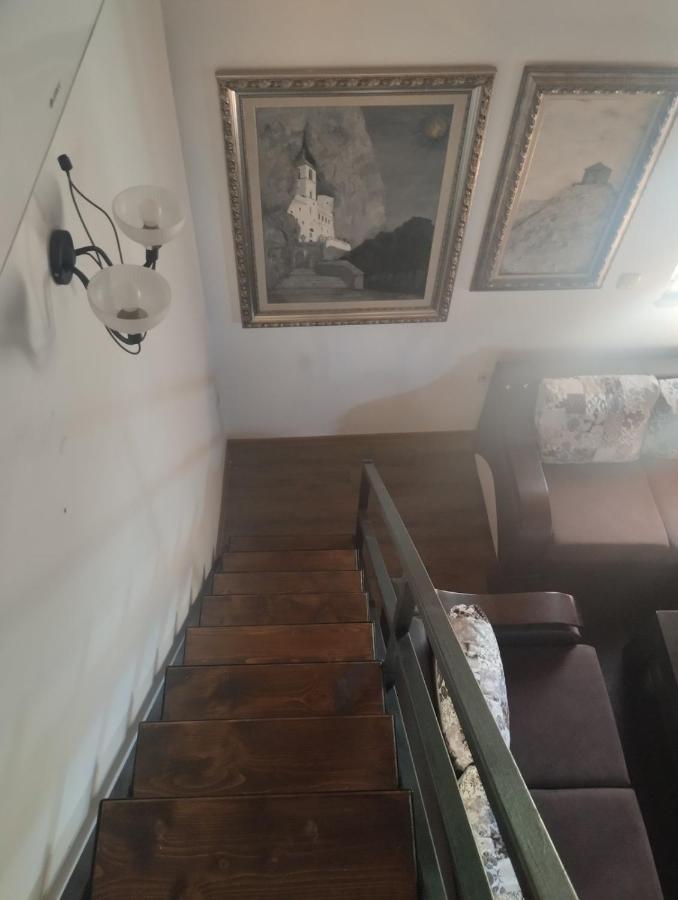 Woodstone Apartman Подгорица Екстериор снимка